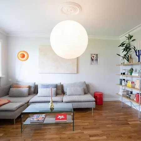 Bright Apartment Near City Center Reykjavik Exterior photo